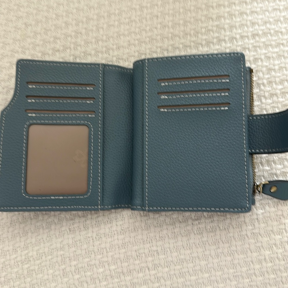 Leather wallet NWOT